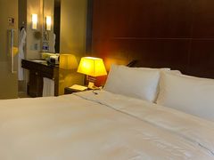 -广州天河希尔顿酒店