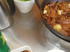 -胡须佬鸡煲四季火锅店(石厦西村直营店)