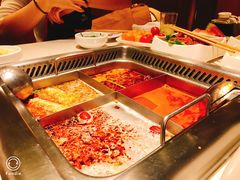 -海底捞火锅鲜切牛肉主题店(长寿路店)