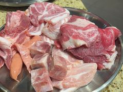 -姜胖胖韩式自助烤肉(光明万达店)