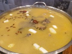 -陈三炖鸡馆(金众小区店)