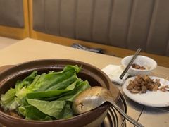 -胡须佬鸡煲四季火锅店(石厦西村直营店)