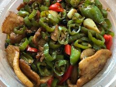 传统回锅肉-蔴将·川菜(黄龙万科店)