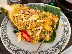 -大头虾越式风味餐厅(光明广场店)