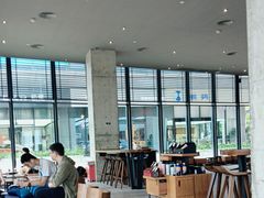 -星巴克臻选(惠州华贸天地1楼店)