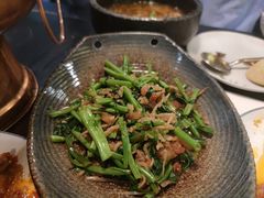 酸笋炒空心菜-浩海火燒雲傣家菜(静安芮欧店)