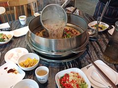-老船舫·现做活鲜鱼馆(东郊记忆店)