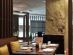 卡座-佛山希尔顿酒店·融誉亚洲美食荟