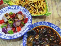 -江城燕子大排档(江汉路步行街店)