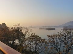 -南北湖湖光山居度假酒店