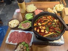 -黔有有贵州酸汤夺夺粉火锅(五味十字店)