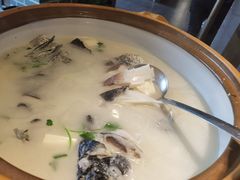 白汤有机鱼头-千岛湖小鱼儿·淳安匠心农家菜