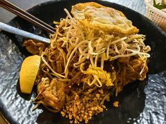 -Show Neua Thai Street Food