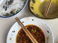-尝回头贵阳牛肉米粉(中和店)