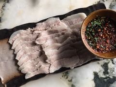 -蔼若春.传承三十年云南菜(金碧公园店)
