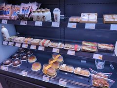 零售区-巴黎贝甜(泗泾店)