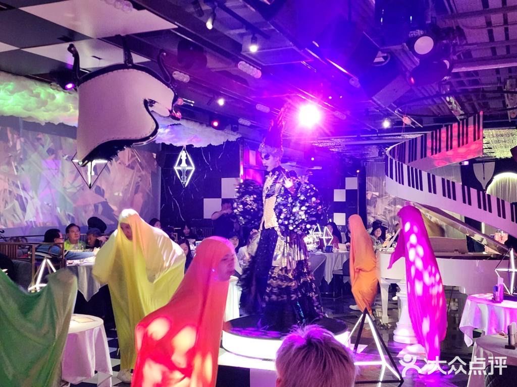 *沉浸式美食劇情初體驗* 