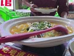 -川流不息·地道川菜·小龙虾(新松江路店)