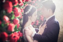 点击看大图 -GRACE KELLY婚纱与礼服(北京店)
