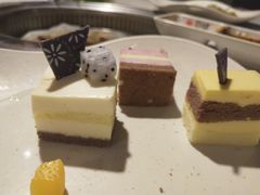 -佰烧海鲜烤肉火锅自助(世茂国际广场店)