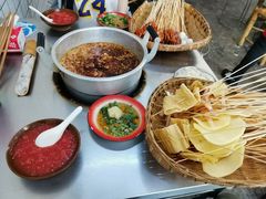 -咏勝锑锅麻辣烫(净居寺路总店)