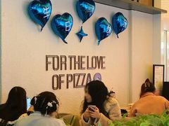 -必胜客(WOW中心城店)