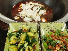 -北京龙庆四季香农家饭庄·灶台鱼·碳烤虹鳟鱼(龙庆峡店)