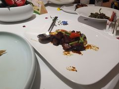 -醉辉皇上海之巅(上海中心大厦店)
