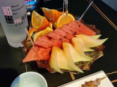 -粉墨特色菜·烧烤音乐酒馆