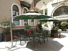 -鲁邦国际风情街(麦世达韩国精品百货店)