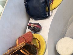 -六六奢品·vintage中古·回收二手奢侈品包包手表首饰(环球港店)