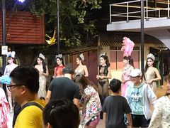 -西蒙人妖秀