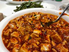 -渝信川菜 · 川味家常菜(财富购物中心店)