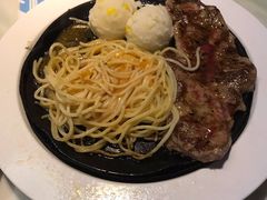-豪客来牛排(中央花苑店)