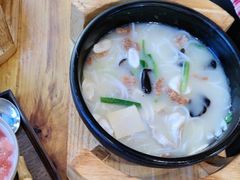 -桥香园过桥米线(国贸店)
