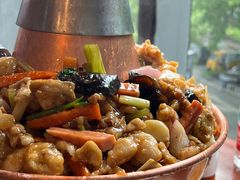 -炉小二铜锅牛蛙•川湘菜(三里屯店)