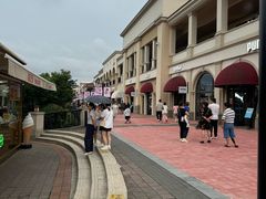 -百联奥特莱斯广场(南京店)