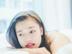 -卡罗酒店(东门晒布地铁站店)