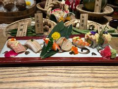 -本源食集 日式烧肉·炉端烧(东海缤纷店)