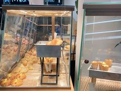 面包甜点陈列柜-麦山伴茶(田安北路店)