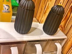 -燚店·铁板鱼蛙·烤肉·烤串(北新桥店)
