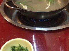 -老石黑山羊毛驴肉火锅(金凯广场店)