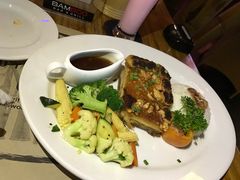 -Bamboo Bar & Grill Restaurant