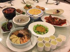 -老上海弄堂菜馆(恒基名人购物中心店)