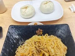 -李与白包子铺(桐梓林店)