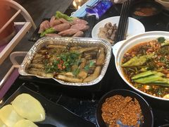 -燚青春泥炉烤肉(东泰店)