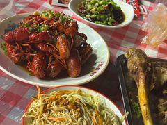 -江湖亮亮蒸虾大排档烤全羊清真(武汉总店)