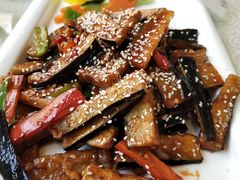那年秋天的茄子-肘子酥·天津菜·特色捞面(德云社店)