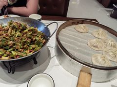 -梅利汴京烤鸭•开封豫菜地标店(东大街店)