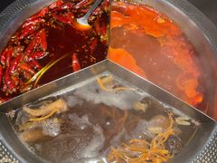 -廖掌柜·重庆鲜货火锅(上海首店)